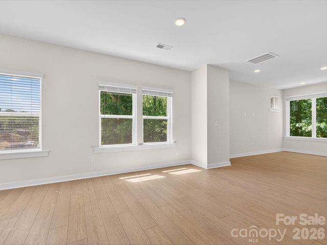 1534 Lithium Lane, Charlotte, NC 28211