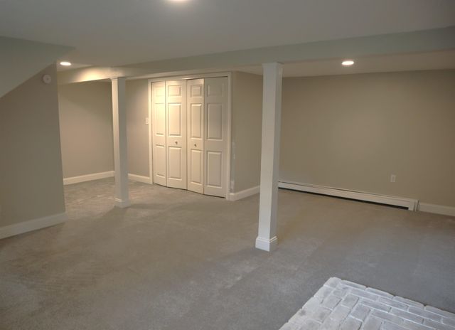93 Jason Drive, Goffstown, NH 03045