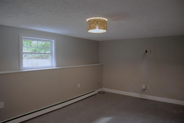 93 Jason Drive, Goffstown, NH 03045