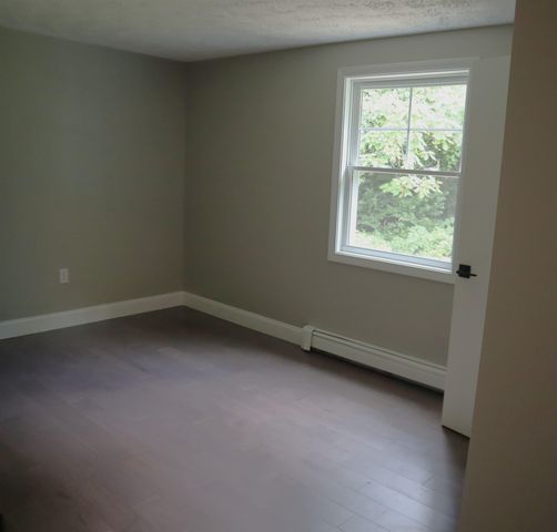 93 Jason Drive, Goffstown, NH 03045