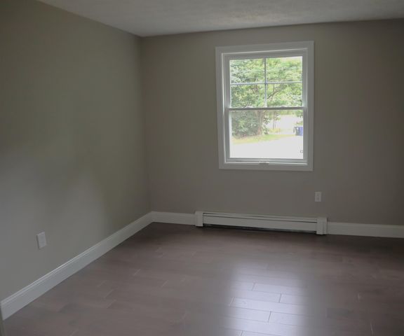 93 Jason Drive, Goffstown, NH 03045