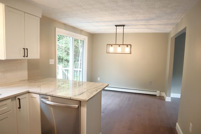 93 Jason Drive, Goffstown, NH 03045
