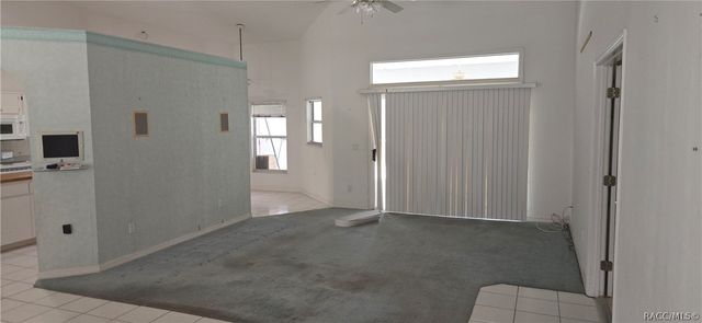 11151 W Deep Blue Place, Crystal River, FL 34428