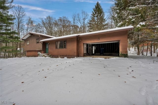 12173 Bradford Drive, Chardon, OH 44024