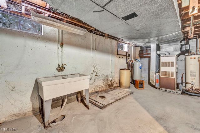 12173 Bradford Drive, Chardon, OH 44024