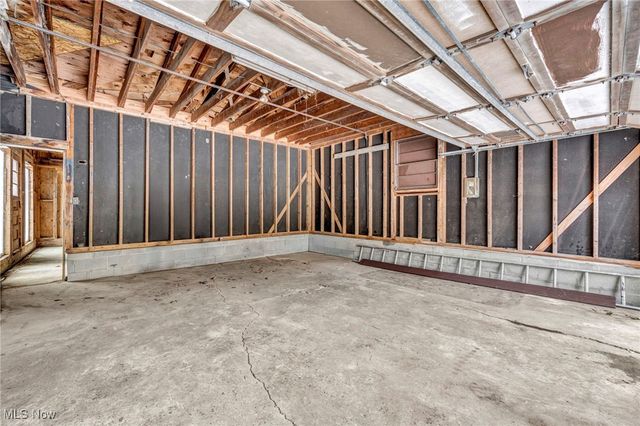 12173 Bradford Drive, Chardon, OH 44024