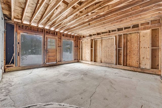 12173 Bradford Drive, Chardon, OH 44024