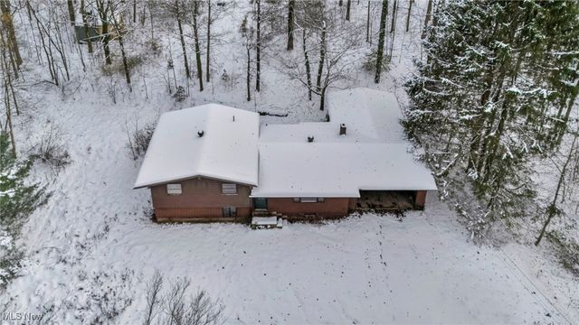 12173 Bradford Drive, Chardon, OH 44024