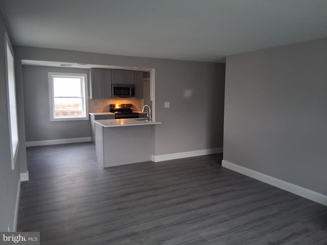 7 MAY AVE, New Castle, DE 19720