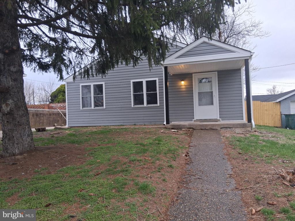 7 MAY AVE, New Castle, DE 19720