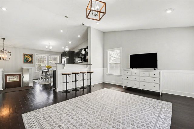 1627 Hamlet Drive, Lowell, MI 49331