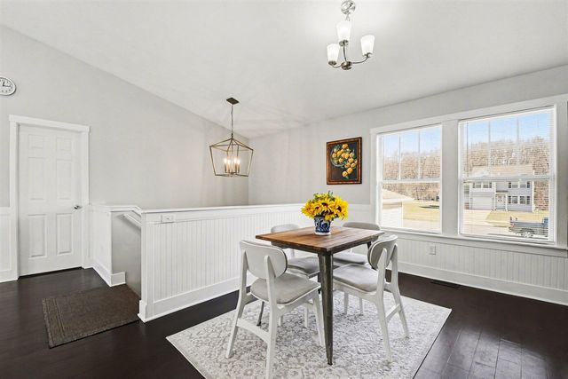 1627 Hamlet Drive, Lowell, MI 49331