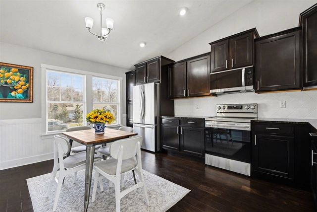 1627 Hamlet Drive, Lowell, MI 49331