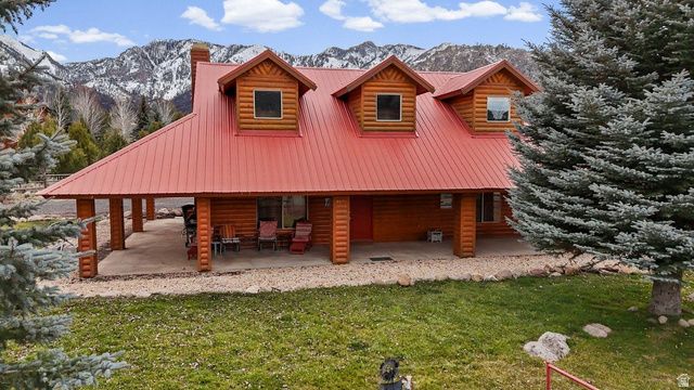 842 E MAIN ST, Pine Valley, UT 84781