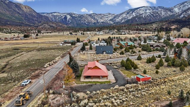 842 E MAIN ST, Pine Valley, UT 84781