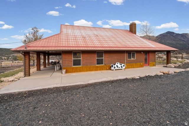 842 E MAIN ST, Pine Valley, UT 84781