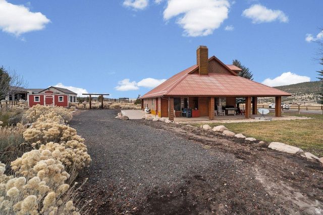 842 E MAIN ST, Pine Valley, UT 84781