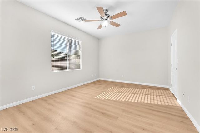 2105 TURTLE BEACH Avenue, North Las Vegas, NV 89081