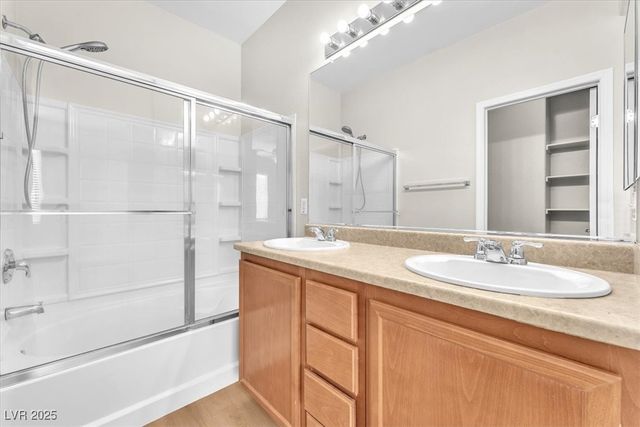 2105 TURTLE BEACH Avenue, North Las Vegas, NV 89081