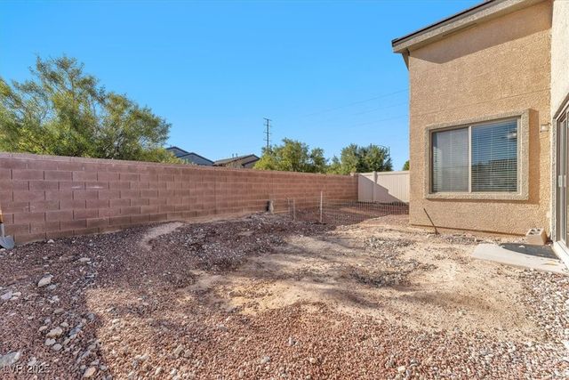2105 TURTLE BEACH Avenue, North Las Vegas, NV 89081