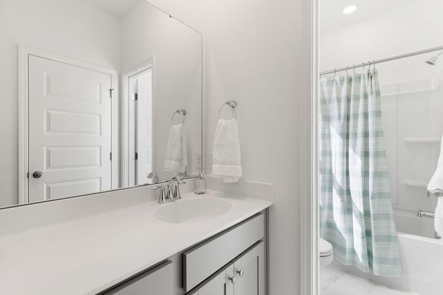 105 Golden Allagash Way, Summerville, SC 29485