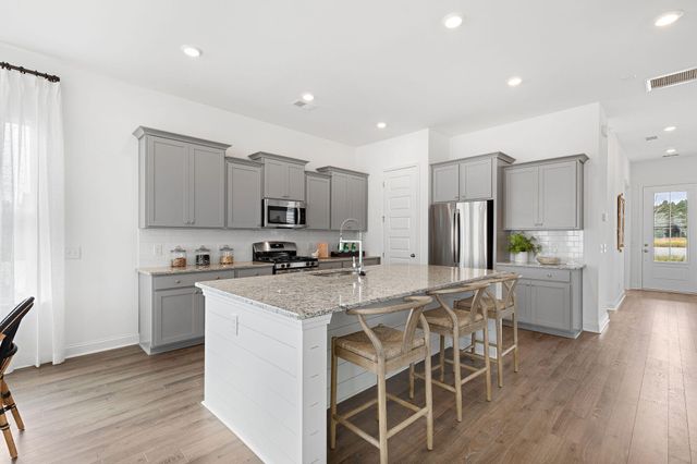 105 Golden Allagash Way, Summerville, SC 29485