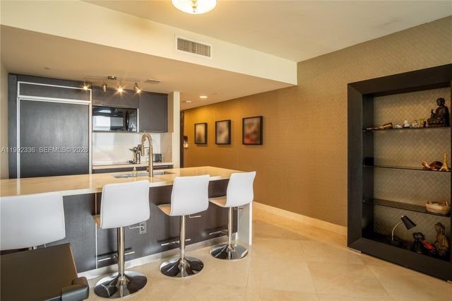 1850 S OCEAN DR 3509, Hallandale Beach, FL 33009