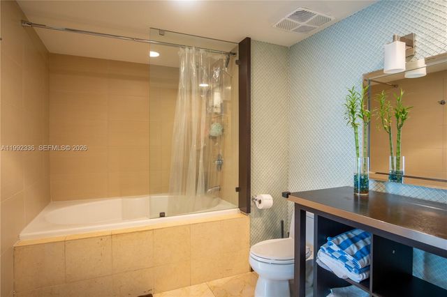 1850 S OCEAN DR 3509, Hallandale Beach, FL 33009