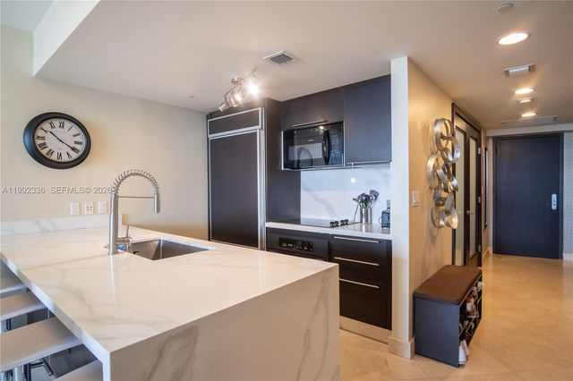 1850 S OCEAN DR 3509, Hallandale Beach, FL 33009