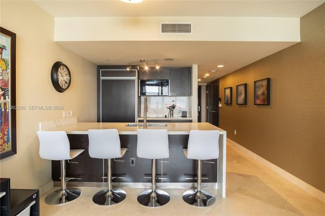 1850 S OCEAN DR 3509, Hallandale Beach, FL 33009