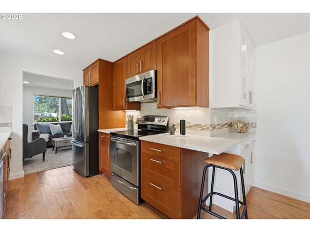 11254 Se RAMONA Dr, Boring, OR 97009
