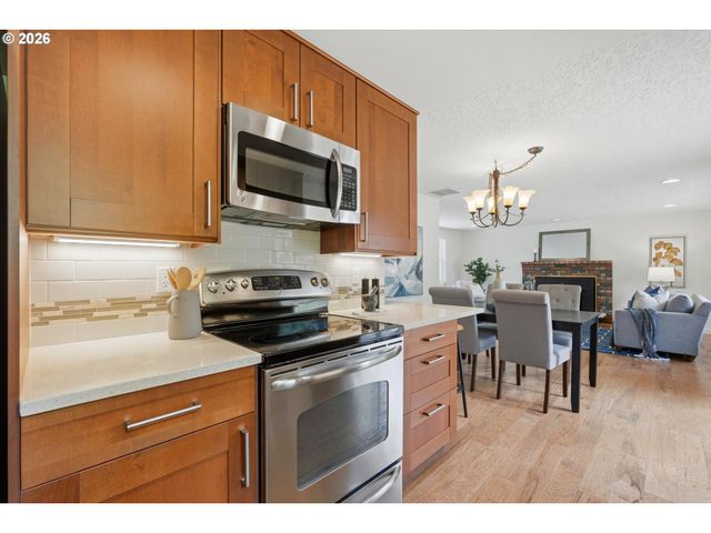11254 Se RAMONA Dr, Boring, OR 97009
