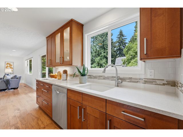 11254 Se RAMONA Dr, Boring, OR 97009