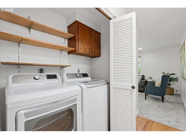 11254 Se RAMONA Dr, Boring, OR 97009