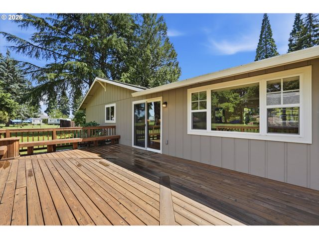 11254 Se RAMONA Dr, Boring, OR 97009