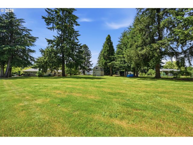 11254 Se RAMONA Dr, Boring, OR 97009