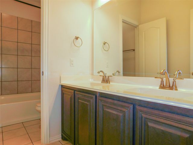 7500 Windy Meadow Drive, Little Elm, TX 76227