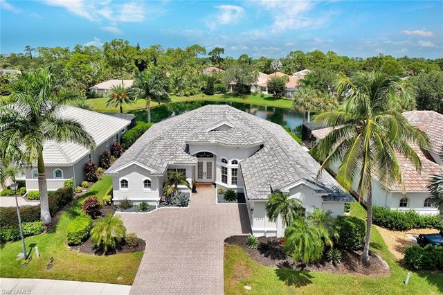 16075 Parque LN, Naples, FL 34110