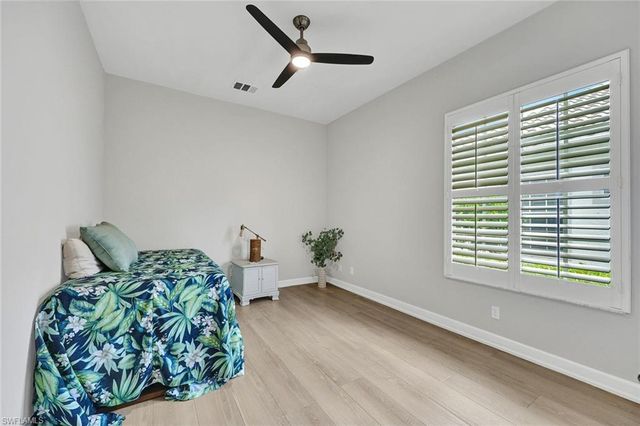 16075 Parque LN, Naples, FL 34110
