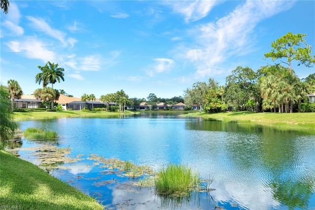 16075 Parque LN, Naples, FL 34110