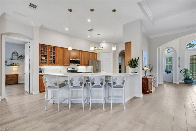 16075 Parque LN, Naples, FL 34110