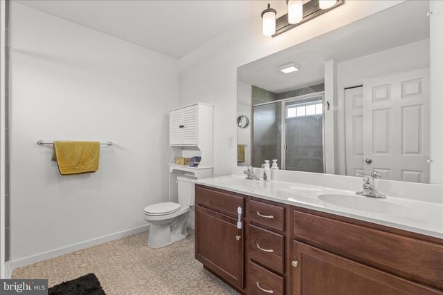 1654 HARALSON DR, Mechanicsburg, PA 17055