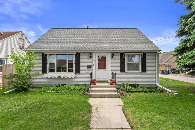1313 S 20th STREET, Sheboygan, WI 53081