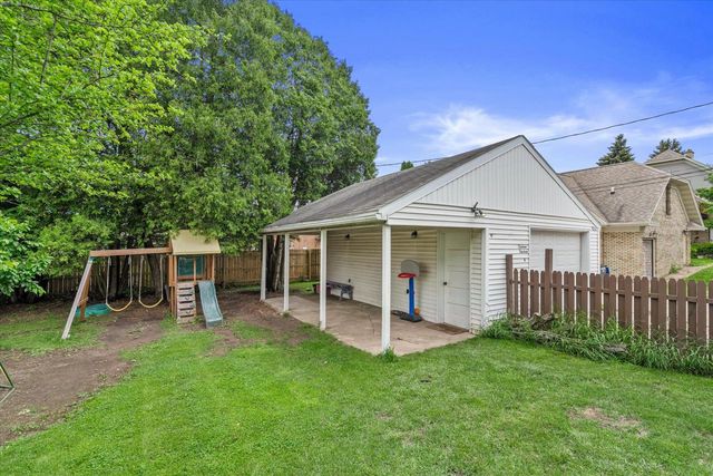 1313 S 20th STREET, Sheboygan, WI 53081