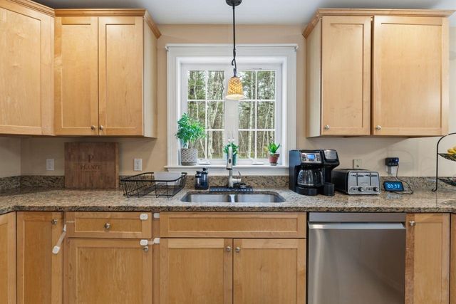 78 Ebony Drive, Rochester, NH 03867