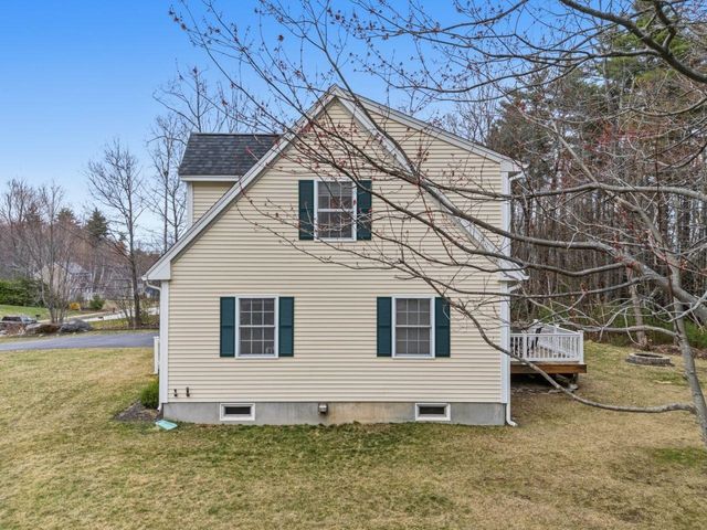 78 Ebony Drive, Rochester, NH 03867