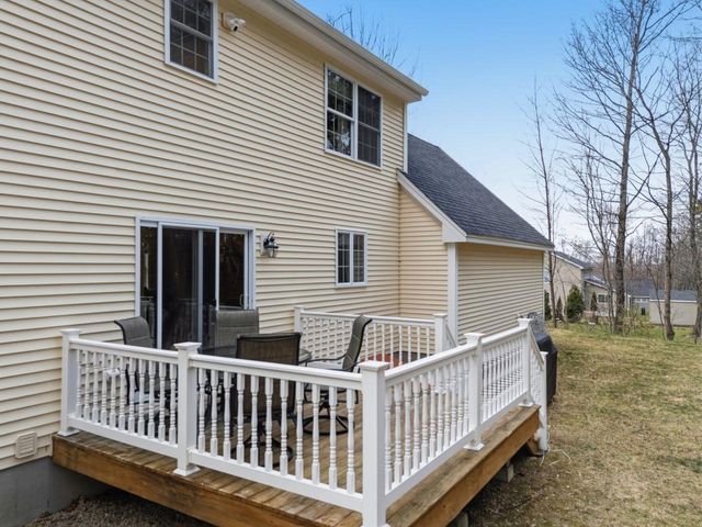 78 Ebony Drive, Rochester, NH 03867