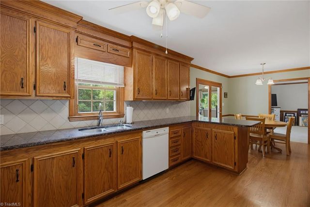 237 Rockford Road, Kernersville, NC 27284