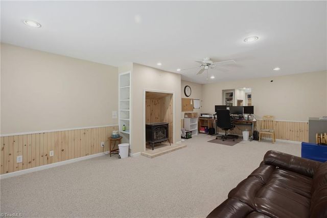 237 Rockford Road, Kernersville, NC 27284
