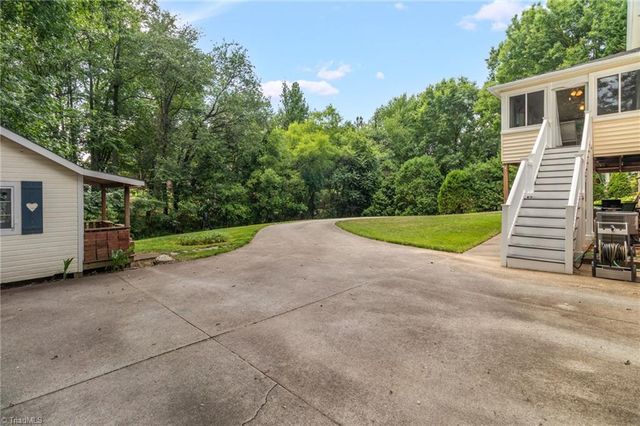 237 Rockford Road, Kernersville, NC 27284